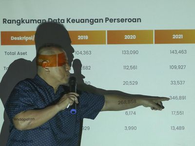 Jatis Mobile Resmi Melantai di Bursa Efek Indonesia