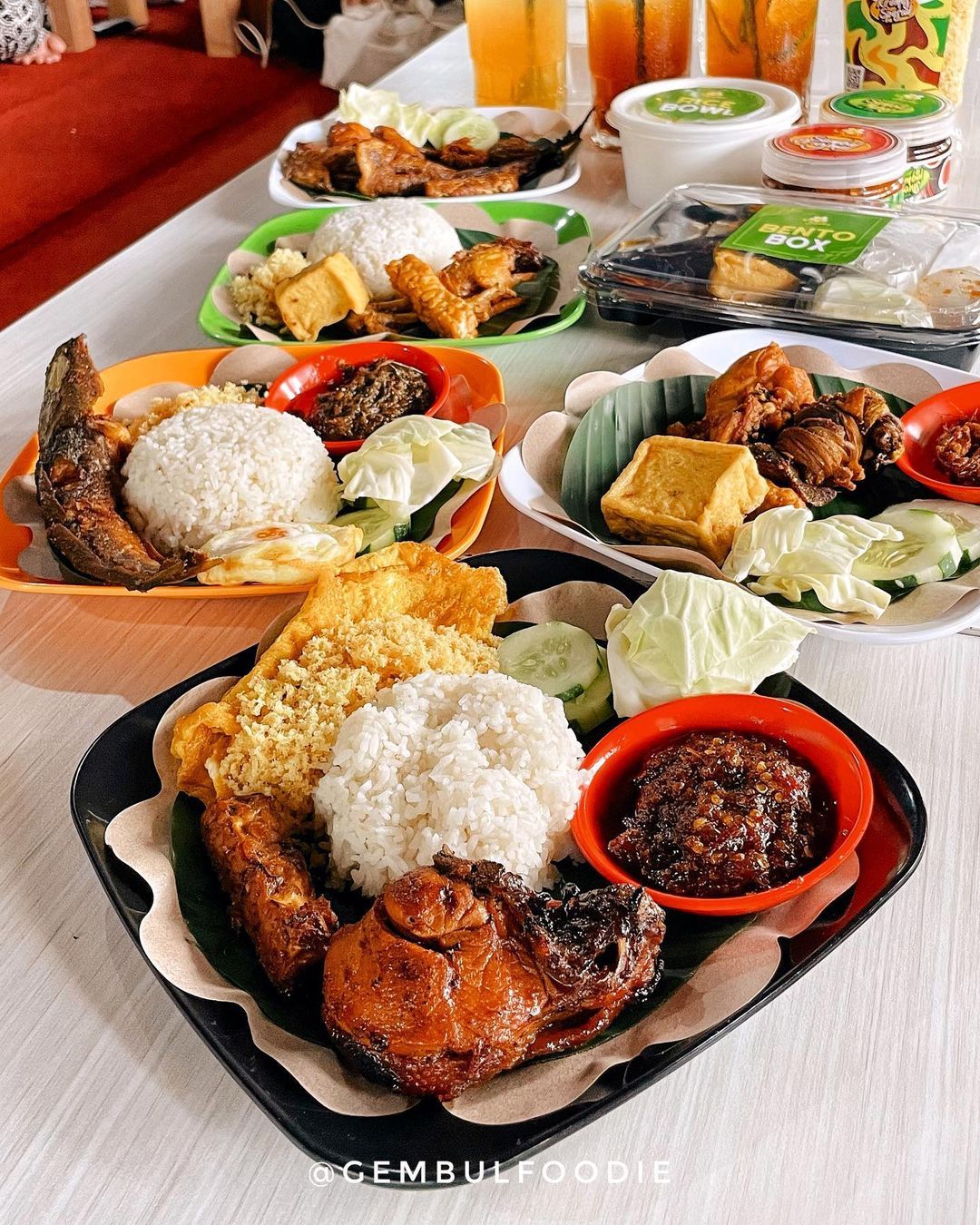 Kuliner langganan mahasiswa UGM dan UNY di Yogyakarta.