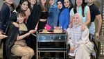 Meriah! Nia Ramadhani Rayakan Ultah Bareng Geng Cendol di Resto Terbaru Ayu Dewi