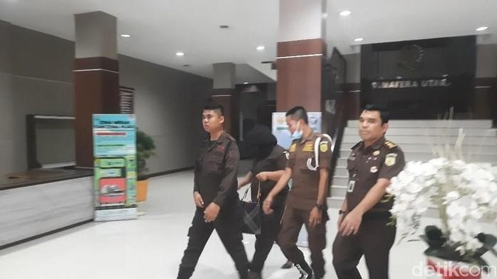 Oknum Jaksa peras guru di Batu Bara