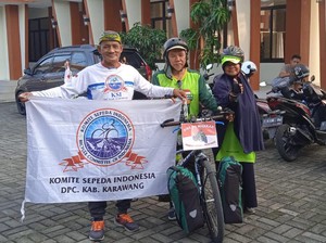 Pasutri Purwokerto Pergi Haji Naik Sepeda, Ternyata Begini Persiapannya
