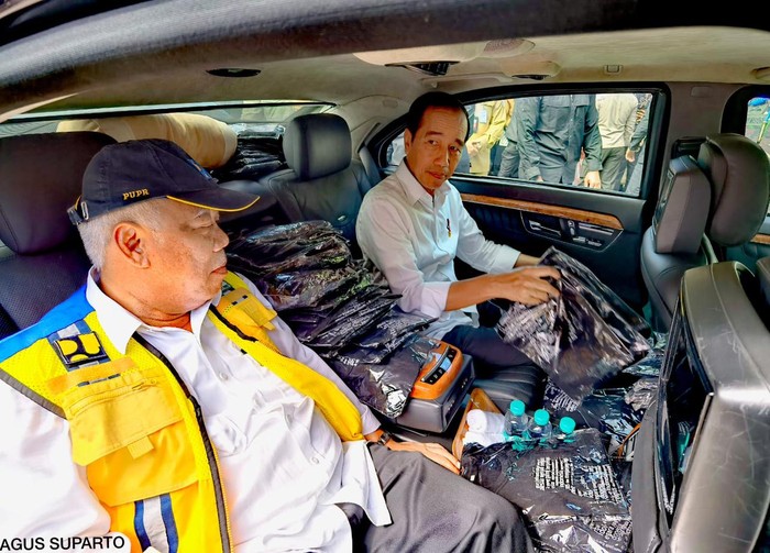 Presiden Jokowi dan Menteri PUPR Basuki Hadimuljono (dok Fotografer Presiden Jokowi, Agus Suparto)