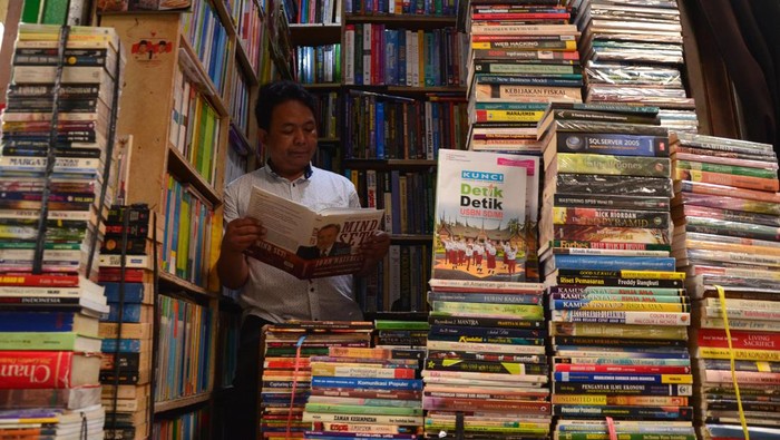 Selamat Hari Buku Nasional