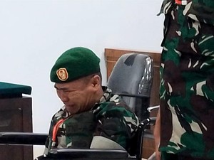 Sertu Yalpin Menangis Dituntut Hukuman Mati, Hadiah Barang Mewah dari Apin BK