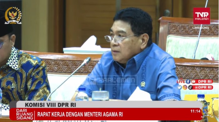 Achmad, Anggota Komisi VIII DPR RI dari Fraksi Demokrat dalam Raker bersama Menag RI, Rabu (17/5/2023).