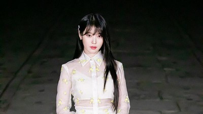 7 Adu Gaya Artis Korea di Gucci Cruise 2024, Ada IU Hingga Shin Min Ah