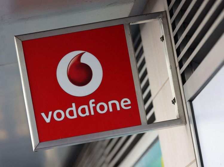 Badai PHK Belum Kelar, Vodafone Bakalan Pangkas 11 Ribu Karyawannya