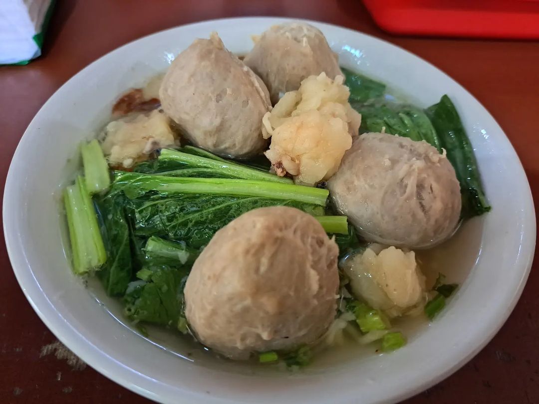 Warung bakso urat di Jakarta Selatan