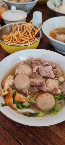 Warung bakso urat di Jakarta Selatan