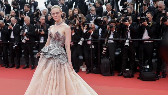 CANNES, FRANCE - MAY 16: Elle Fanning attends the 