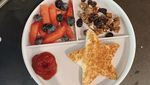 Gigi Hadid Bahagia Bisa Siapkan Makanan Anak, Intip Kreasinya!