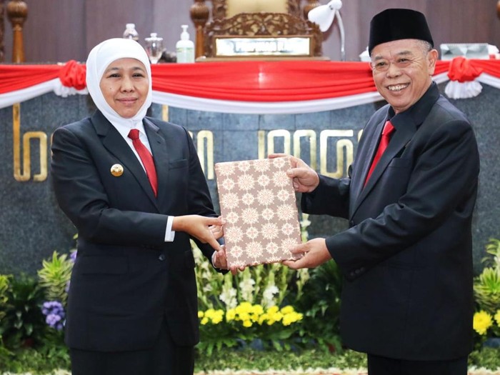 gubernur khofifah