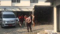 Kejagung Bawa 4 Boks Usai Geledah Rumah Dinas Menkominfo Johnny G Plate