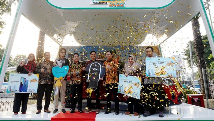 Komitmen dan Apresiasi Perbankan untuk Nasabah Komitmen dan Apresiasi Perbankan untuk Nasabah