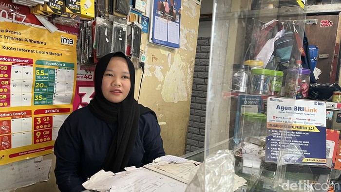 Maya, 30 tahun, agen BRILink yang selamatkan pelanggan dari aksi tipu-tipu hipnotis via telepon