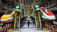 PT Kereta Cepat Indonesia China (KCIC) dan PT Kereta Api Indonesia (KAI) menargetkan proyek pembangunan KCJB rampung pada Juni 2023. KCJB diharapkan dapat beroperasi secara komersial pada Juli 2023.