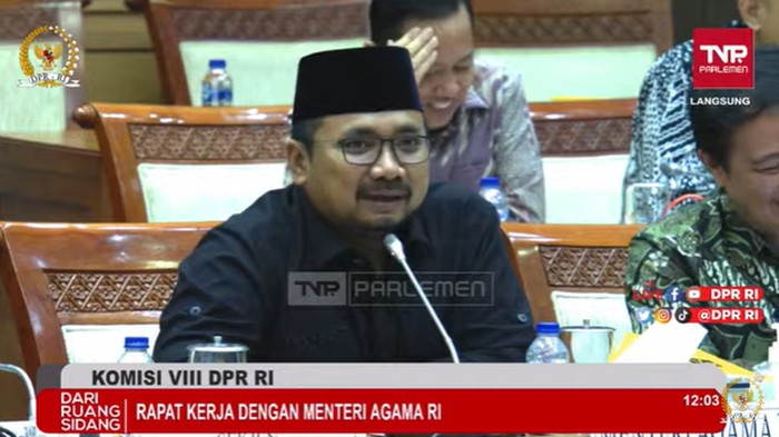 Menag Yaqut Cholil Qoumas dalam Raker bersam Komisi VIII DPR RI, Rabu (17/5/2023).
