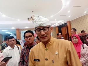 Sandiaga Pastikan Coldplay Konser di Indonesia, Meski Ditolak PA 212