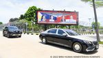 Potret Johnny G Plate Naik Maybach Rp 6 Miliar