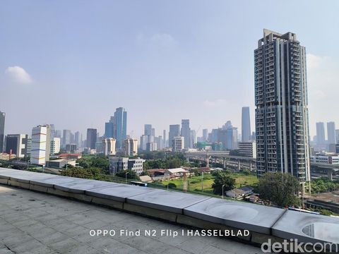 Oppo Find N2 Flip