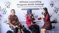 Dalam acara Kick Off program Batik Pelangi para orang tua diberikan edukasi terkait cara mendeteksi kelainan genetik sejak dini.