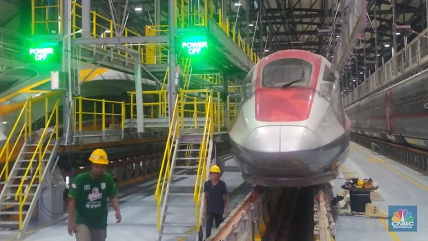 Penampakan Stasiun Kereta Cepat Tegalluar di Kabupaten Bandung, Jawa Barat. (CNBC Indonesia/Martyasari Rizky)