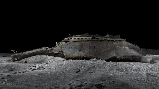 Scan kapal Titanic