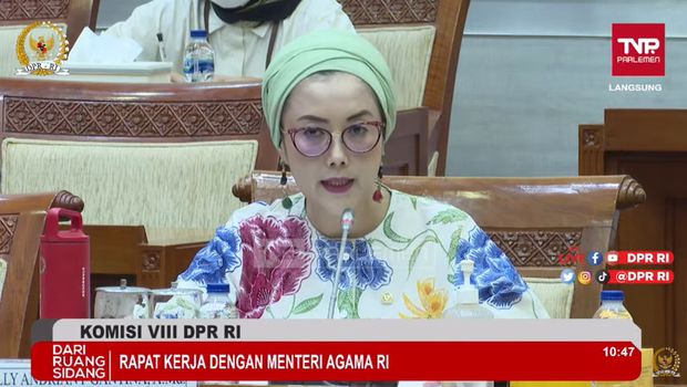 Selly Andriany Gantina dari Fraksi PDIP