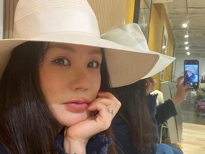 Uhm Jung Hwa