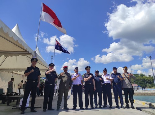 Bakamla Indonesia, Kementerian Kelautan dan Perikanan bersama Australian Border Force (ABF) gelar patroli Gannet 2023 di Pelabuhan Tenau, Kota Kupang, Nusa Tenggara Timur (NTT). (Yufen Bria-detikBali).