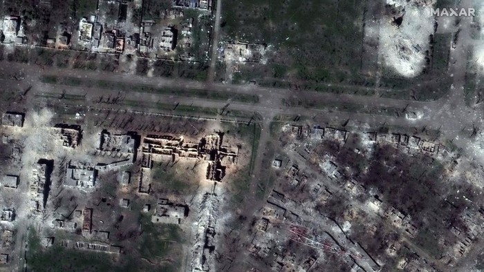 Begini Kondisi Kota Bakhmut Usai Digempur Rusia Rentetan serangan Rusia memicu kehancuran di Kota Bakhmut, Ukraina. Begini penampakannya.