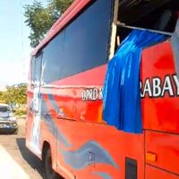 Bus DPRD Surabaya Yang Kecelakaan Di Pasuruan Angkut Rombongan Pelajar