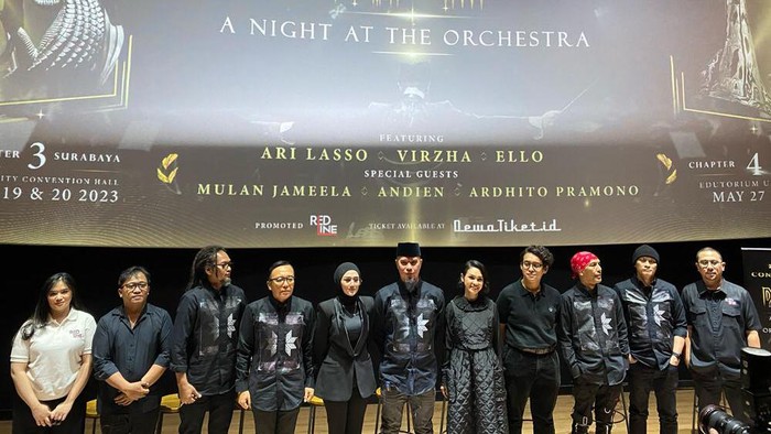 Dewa 19 akan konser di Surabaya dengan diiringi musik orkestra. Konser ini bertajuk Dewa 19: A Night at The Orchestra