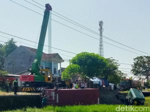 Truk Kontainer di Klaten Berhasil Dievakuasi, Lalu Lintas Kembali Normal
