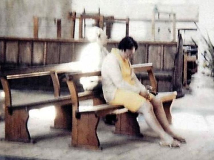 Foto Paling Misterius yang Belum Terungkap Faktanya, Bikin merinding!