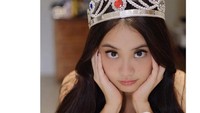  Main dalam sejumlah film dan web series, Gege Elisa kini namanya muncul dipermukaan ketika foto yang disebut miripnya dan Desta tersebar di media sosial. Gege sendiri sampai sekarang belum menyampaikan pernyataannya. Foto: Instagram @gegeelisa94