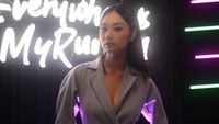 Kini, banyak yang menuding Gege Elisa sebagai pemicu retaknya hubungan Desta dan Natasha Rizki. (Foto: Instagram @gegeelisa94)