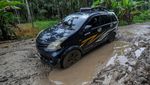 Duh... Jalan di Tanjung Jabung Timur Jambi Rusak dan Becek