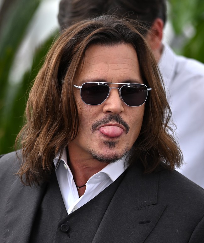 “Dengan menggelar karpet merah untuk pria dan wanita yang melakukan kekerasan, festival ini telah menunjukkan kekerasan di tengah komunitas kreatif dapat dibiarkan tanpa mendapat konsekuensi,” ujar sineas tersebut seperti dikutip Barrons. (Foto: Mustafa Yalcin/Anadolu Agency via Getty Images)