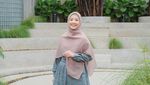 10 Potret Memesona Natasha Rizki Istri Desta dalam Busana Muslimah