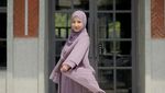 10 Potret Memesona Natasha Rizki Istri Desta dalam Busana Muslimah