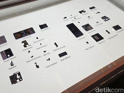 Keseruan Oppo Find N2 Flip Pop Up Store di Jakarta
