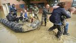 Penampakan Banjir Landa Italia