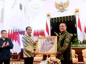 Temui Jokowi, Paguyuban Tionghoa Bahas Ekonomi RI Hingga Beri Undangan