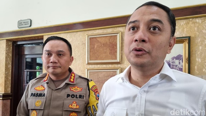 Wali Kota Surabaya Eri Cahyadi dan Kapolrestabes Surabaya Kombes Pasma Royce