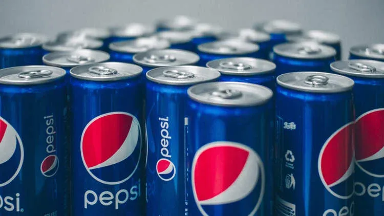 Aneh! Pria Ini Selama 17 Tahun Hidup dengan Minum Soda Saja