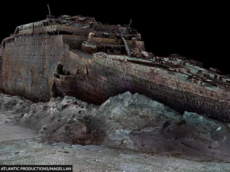 Penampakan Utuh Kapal Titanic di Dasar Laut