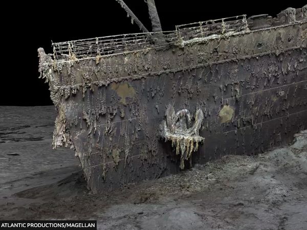 Penampakan Utuh Bangkai Kapal Titanic di Dasar Laut