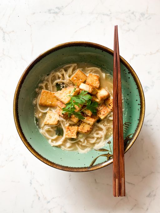 Begini 7 Cara Makan Ramen Seperti Orang Jepang