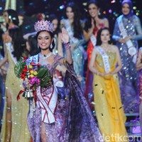 Dan pemenang Puteri Indonesia 2023 adalah Farhana Nariswari Wisandana dari Jawa Barat. Foto: Andhika Prasetia